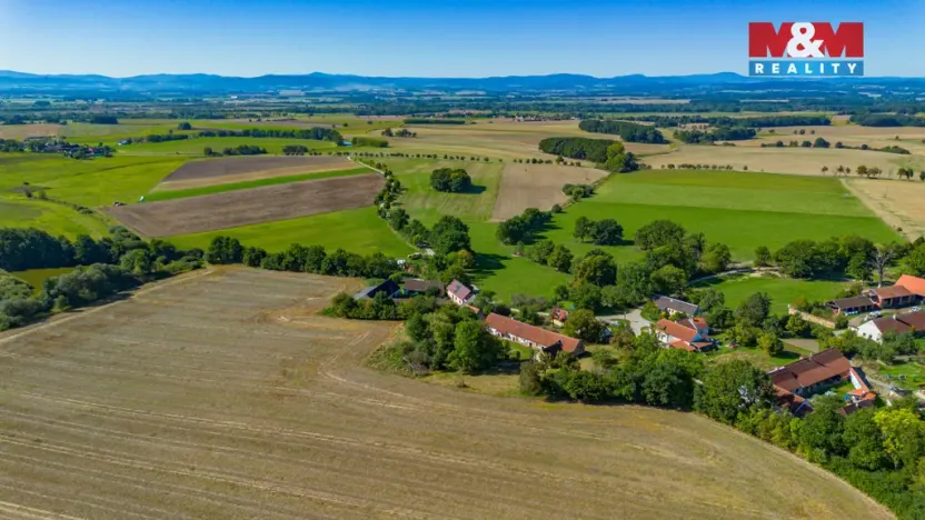 Prodej pozemku pro bydlení, Dříteň - Libív, 4001 m2