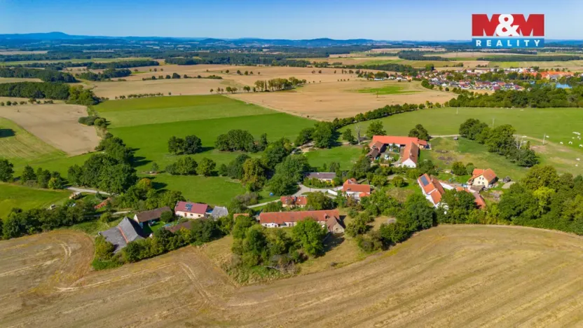 Prodej pozemku pro bydlení, Dříteň - Libív, 4001 m2