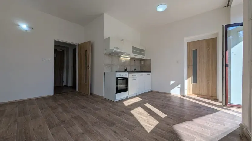 Pronájem bytu 2+kk, Peruc, U Koupaliště, 41 m2