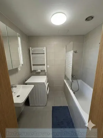 Pronájem pokoje, Praha - Holešovice, Kouteckého, 20 m2