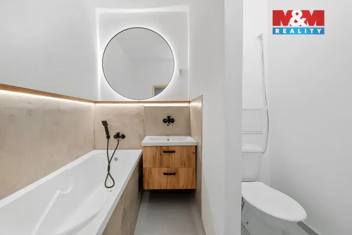 Prodej bytu 1+1, Most, tř. Budovatelů, 39 m2