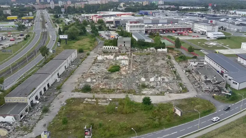 Prodej komerčního pozemku, Ostrava, Výškovická, 28014 m2