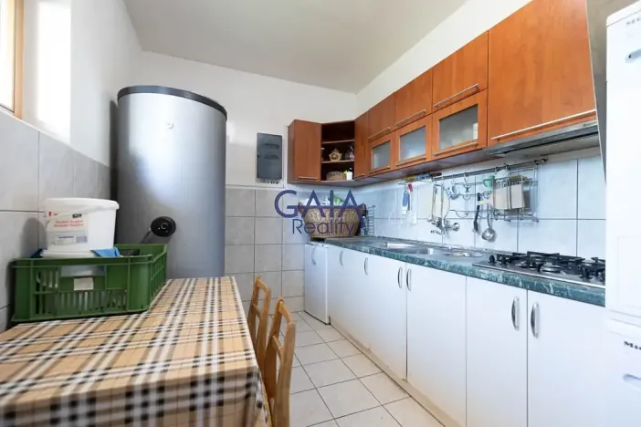 Prodej rodinného domu, Strážovice, 354 m2