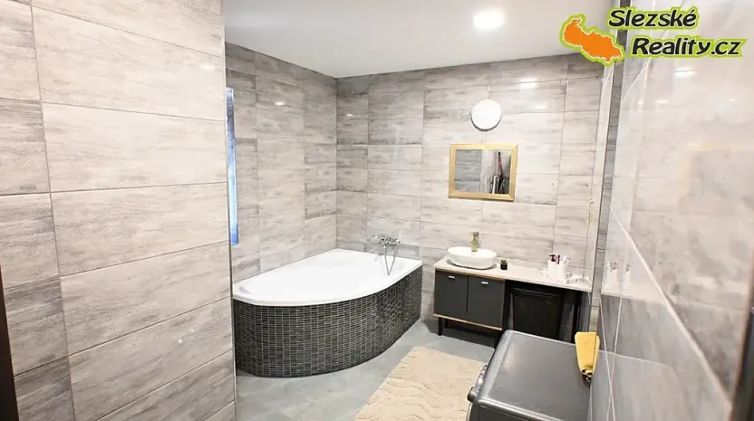 Prodej rodinného domu, Ostrava, 280 m2