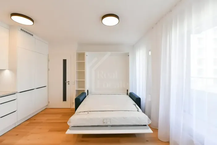 Pronájem bytu 1+kk, Praha - Kamýk, Hodkovická, 30 m2