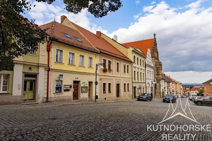 Prodej bytu 2+1, Kutná Hora, Václavské náměstí, 64 m2
