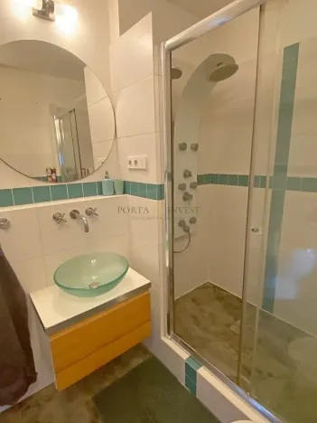 Pronájem bytu 2+kk, Praha - Troja, Krynická, 50 m2