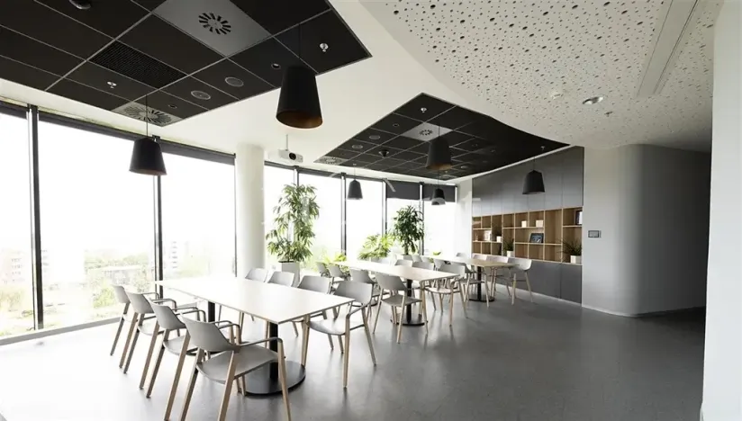 Pronájem kanceláře, Praha - Michle, Jihlavská, 902 m2