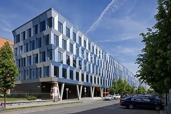 Pronájem kanceláře, Praha - Holešovice, Jankovcova, 390 m2