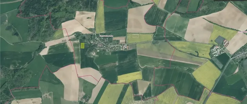 Prodej pole, Lužany, 4089 m2