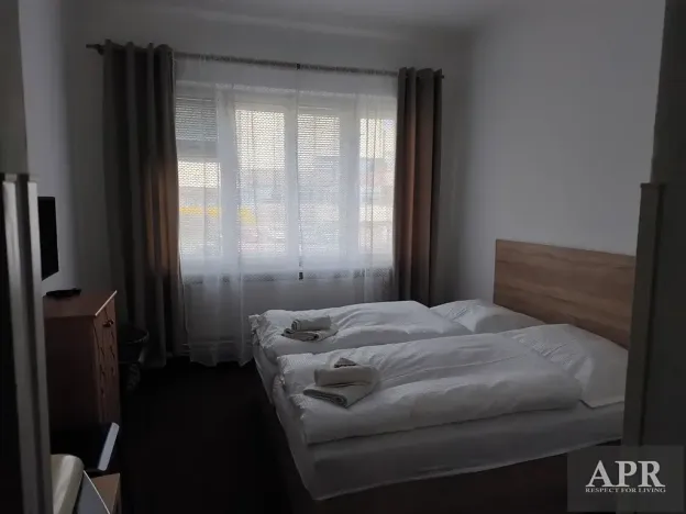 Pronájem bytu 1+kk, Uherský Brod, Mariánské nám., 20 m2