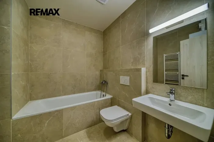 Pronájem bytu 3+1, Poděbrady, nám. T.G.Masaryka, 96 m2