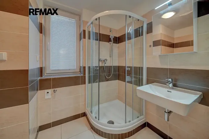 Pronájem bytu 1+kk, Poděbrady, Čechova, 28 m2