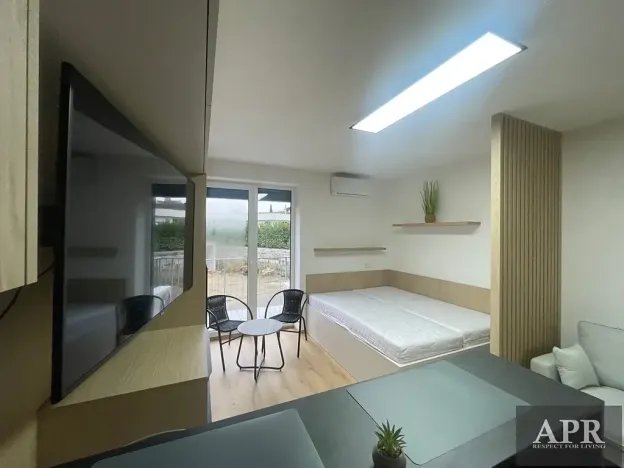 Pronájem bytu 1+kk, Zlín, Pod Hradem II, 27 m2