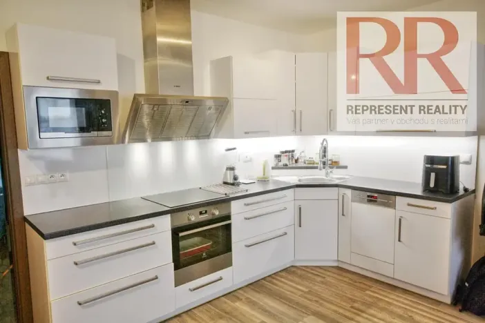 Pronájem bytu 1+kk, Plzeň, U Borských kasáren, 40 m2