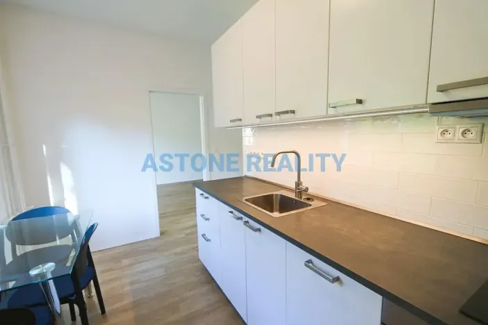 Pronájem bytu 2+1, Praha - Strašnice, Dvouletky, 52 m2