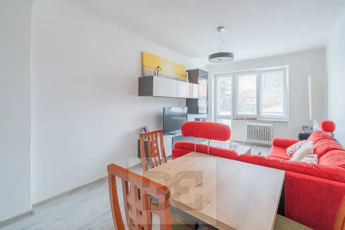 Pronájem bytu 3+1, Rakovník, nábř. T. G. Masaryka, 61 m2