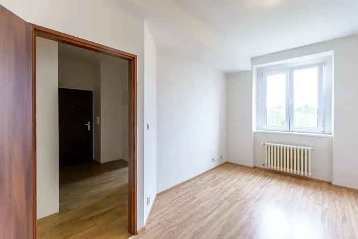 Pronájem bytu 2+kk, Praha - Strašnice, Černokostelecká, 47 m2