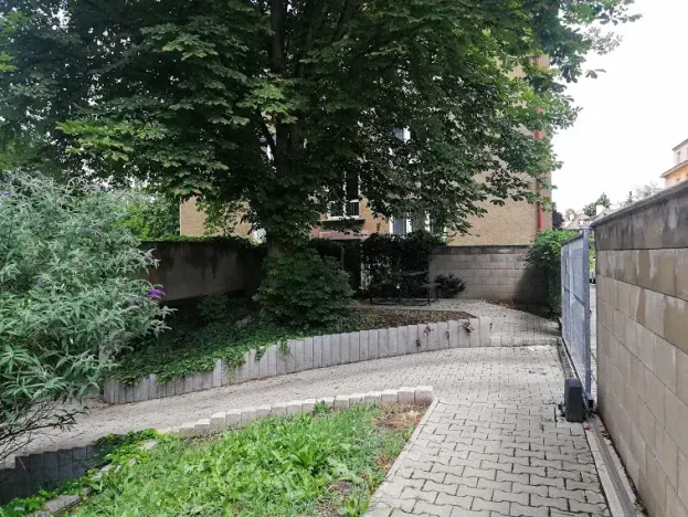 Pronájem bytu 2+kk, Praha - Strašnice, Černokostelecká, 47 m2