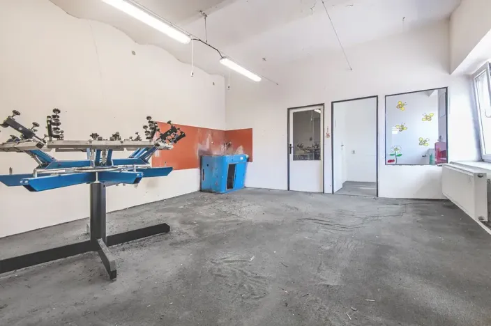 Prodej obchodního prostoru, Kolín, Roháčova, 340 m2