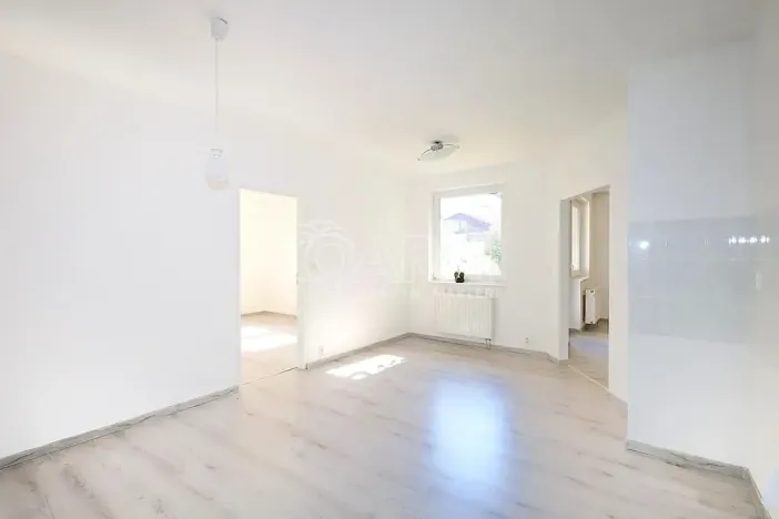 Prodej bytu 3+1, Horoměřice, J. K. Tyla, 95 m2