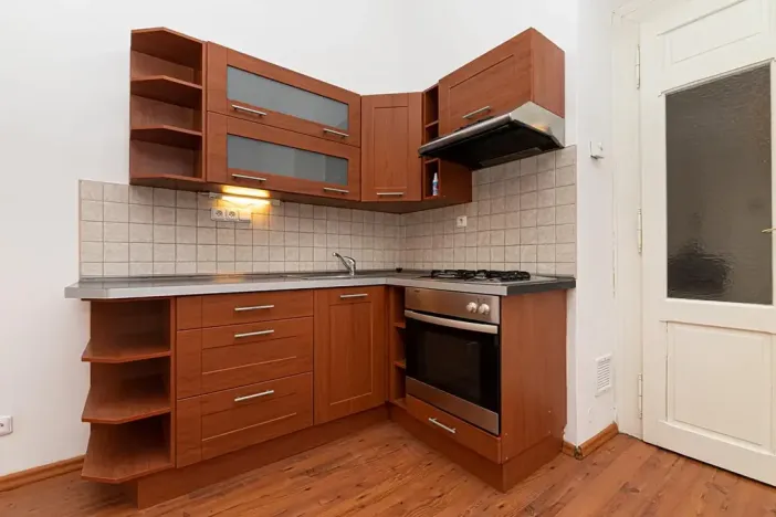 Pronájem bytu 2+kk, Praha - Vršovice, Orelská, 60 m2