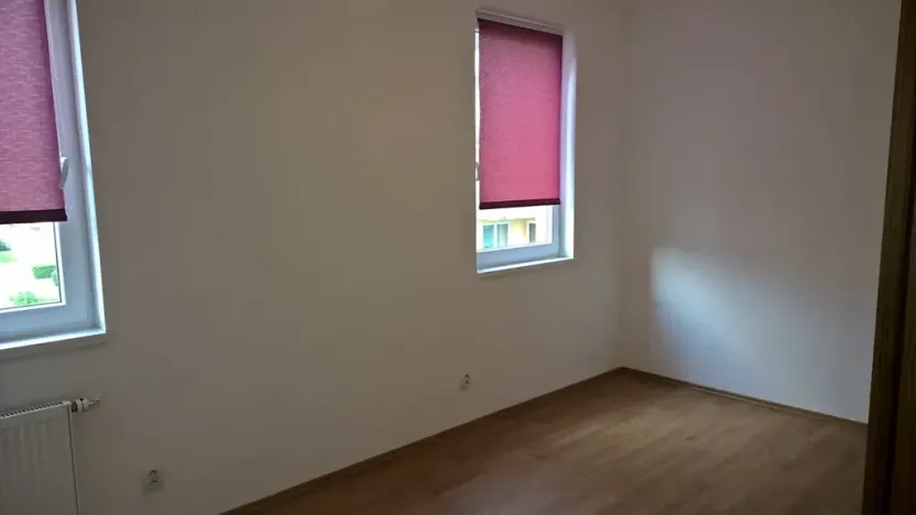 Pronájem bytu 3+kk, Praha - Čakovice, Bermanova, 56 m2