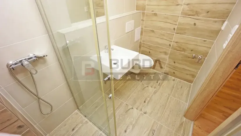 Pronájem bytu 2+kk, Neratovice, 35 m2