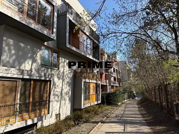 Pronájem bytu 2+kk, Praha - Žižkov, Jeseniova, 57 m2