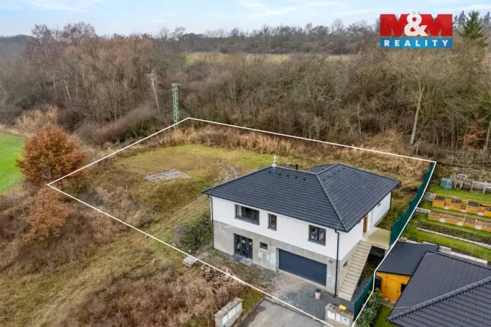 Prodej rodinného domu, Ledce, 216 m2