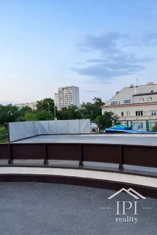 Pronájem garáže, Praha - Libeň, U Slovanky, 18 m2