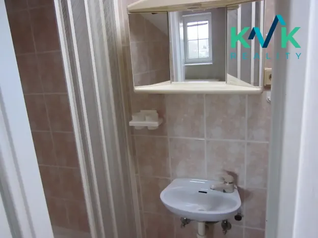 Pronájem bytu 3+1, Karlovy Vary, Jáchymovská, 90 m2