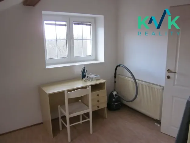 Pronájem bytu 3+1, Karlovy Vary, Jáchymovská, 90 m2