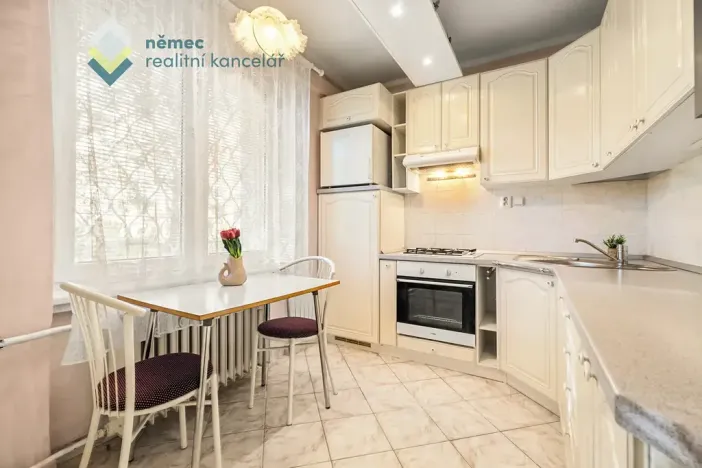 Prodej bytu 3+1, Praha - Hloubětín, Poděbradská, 72 m2