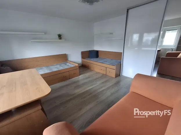 Pronájem bytu 3+1, Žďár nad Sázavou - Žďár nad Sázavou 1, Brněnská, 80 m2