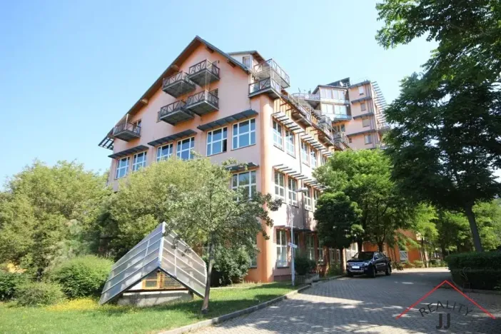 Pronájem kanceláře, Praha - Veleslavín, Na okraji, 650 m2