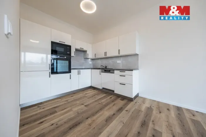 Pronájem obchodního prostoru, Praha - Petrovice, Ohmova, 14 m2