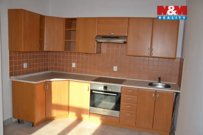 Prodej bytu 1+1, Červený Kostelec, Boženy Němcové, 53 m2