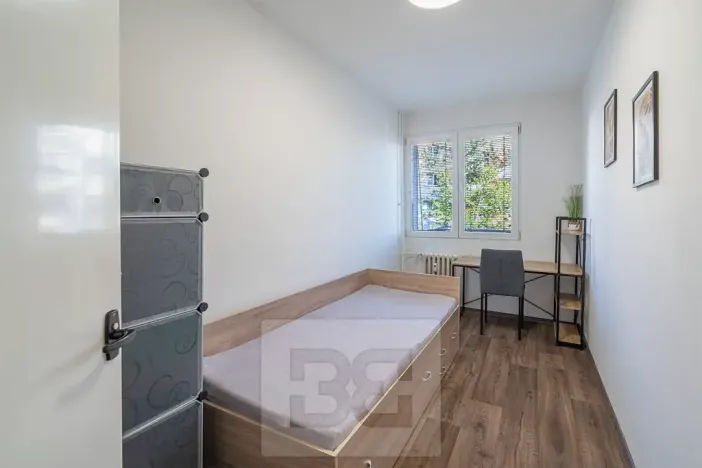 Pronájem bytu 3+1, Hradec Králové, Markovická, 63 m2