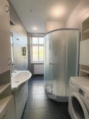 Pronájem bytu 2+1, Karlovy Vary, Nebozízek, 47 m2