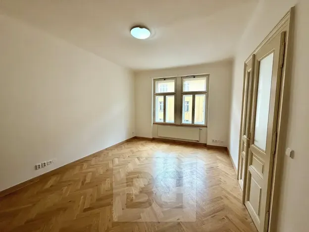 Pronájem bytu 3+1, Praha - Nové Město, Trojická, 95 m2