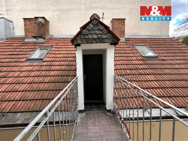 Pronájem půdního prostoru, Brno, Lidická, 50 m2
