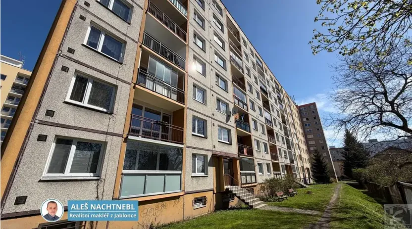 Pronájem bytu 1+1, Jablonec nad Nisou, Vysoká, 42 m2