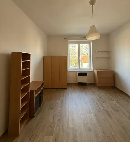 Pronájem bytu 1+kk, Praha - Braník, Ke Krči, 30 m2