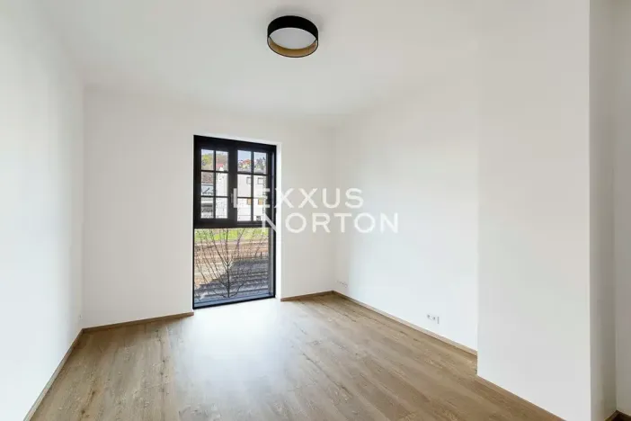 Pronájem bytu 3+kk, Praha - Smíchov, Nádražní, 92 m2