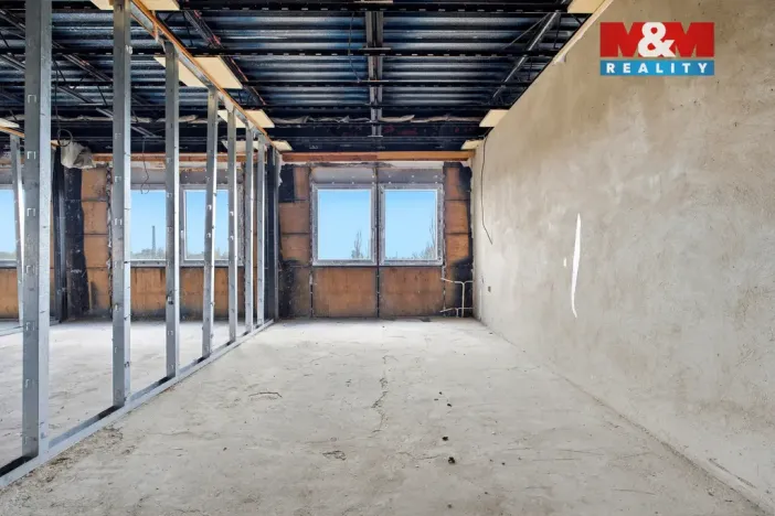 Prodej činžovního domu, Chomutov, Beethovenova, 1800 m2