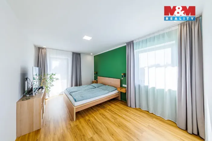 Prodej rodinného domu, Rumburk - Rumburk 3-Dolní Křečany, Ke koupališti, 135 m2