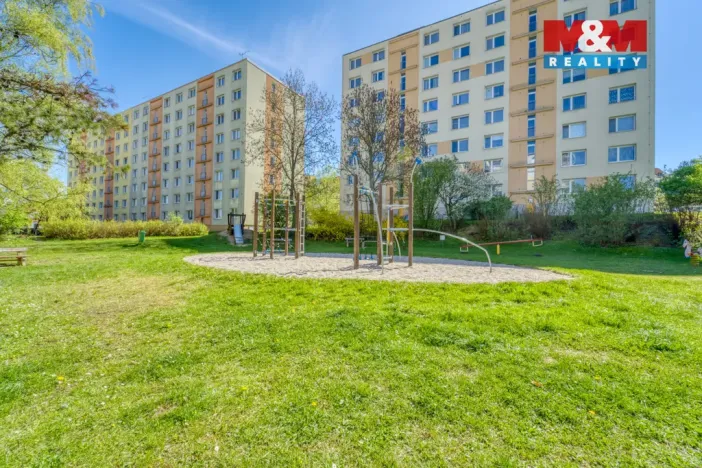 Pronájem bytu 2+1, Plzeň - Doubravka, Na Dlouhých, 58 m2