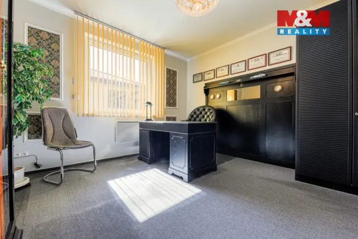 Prodej rodinného domu, Plzeň, Do Luk, 260 m2