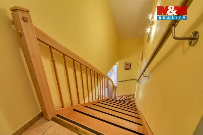 Prodej rodinného domu, Plzeň, Do Luk, 260 m2